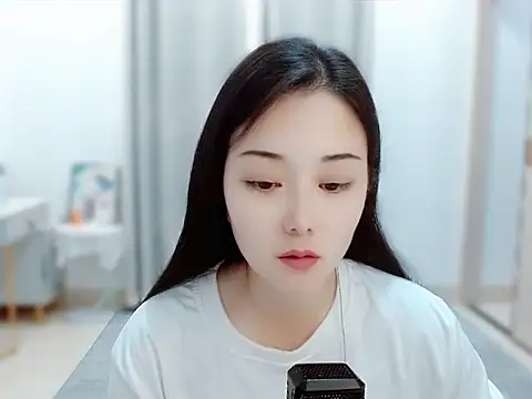 Snapshot of Angel-C chatting on 02.10.25 Angel-C online show from 02.10.25