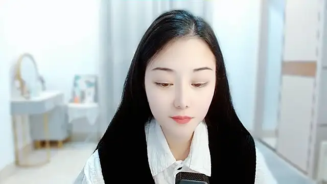 Snapshot of Angel-C chatting on 02.26.25 Angel-C online show from 02.26.25