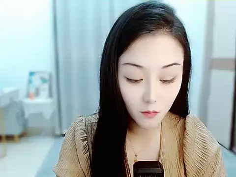 Snapshot of Angel-C chatting on 03.07.25 Angel-C online show from 03.07.25
