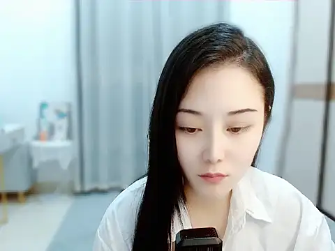 Snapshot of Angel-C chatting on 03.08.25 Angel-C online show from 03.08.25