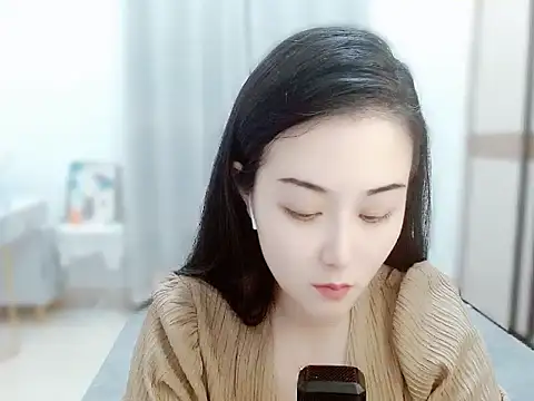 Snapshot of Angel-C chatting on 03.14.25 Angel-C online show from 03.14.25