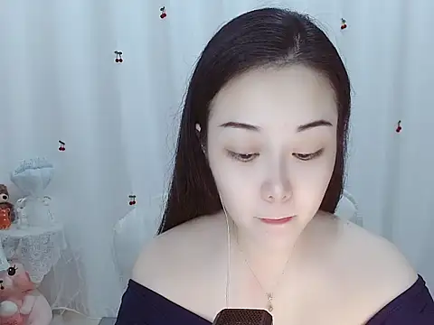 Snapshot of Angel-C chatting on 10.17.25 Angel-C online show from 10.17.25