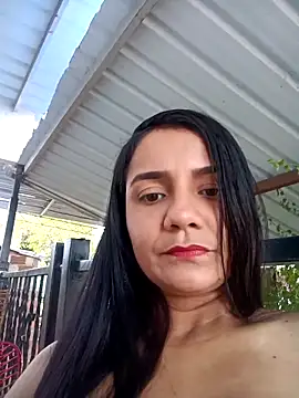 Snapshot of Nicolle_Milf chatting on 09.23.25 Nicolle Milf online show from 09.23.25