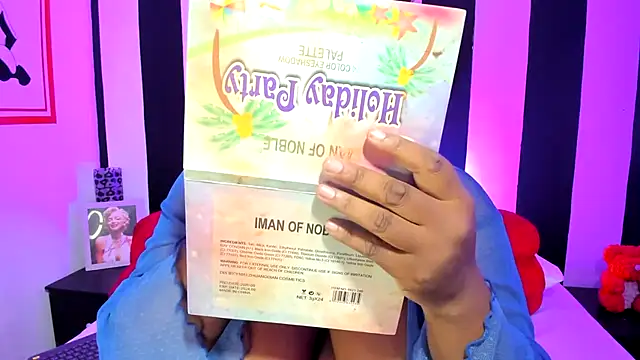 Snapshot of YeminaLeman chatting on 02.28.25 YeminaLeman online show from 02.28.25