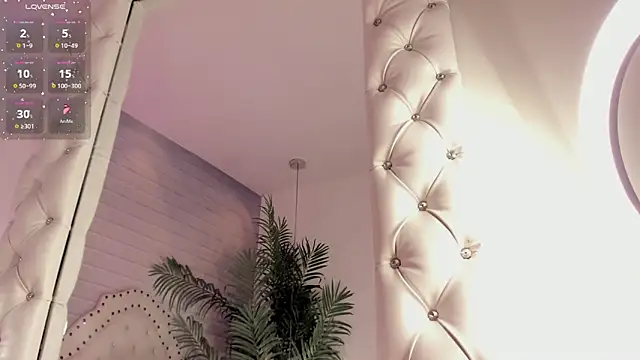  Eurekaa  online show from 03.08.25