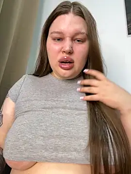 Snapshot of perfect_sweety_girl chatting on 10.04.25 perfect sweety girl online show from 10.04.25