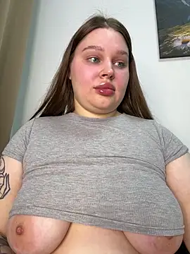 Snapshot of perfect_sweety_girl chatting on 10.16.25 perfect sweety girl online show from 10.16.25