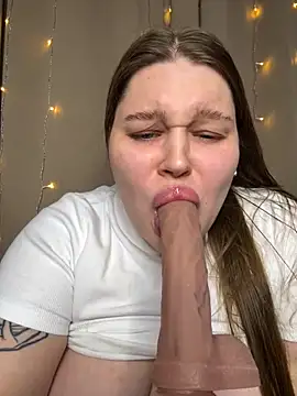 Snapshot of perfect_sweety_girl chatting on 12.04.25 perfect sweety girl online show from 12.04.25