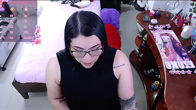 lufek23 online show from 12.20.24