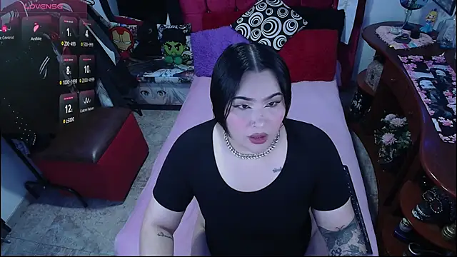 lufek23 online show from 11.13.25