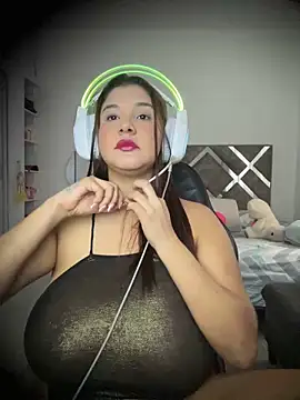 ValleryParker online show from 11.20.25