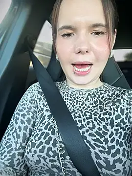 TheCinderella online show from 03.04.25