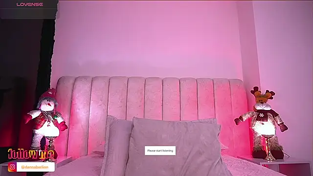 Snapshot of danna_berlin_ chatting on 11.07.25 danna berlin online show from 11.07.25