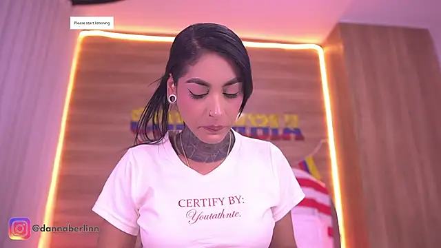 danna berlin  online show from 07.05.26