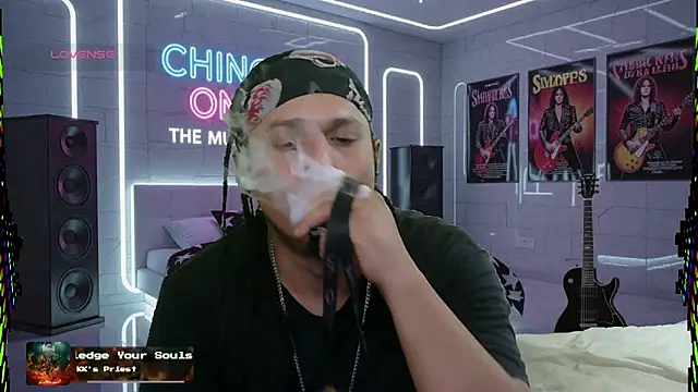 chino roz online show from 10.16.25