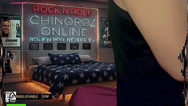 Snapshot of chino_roz chatting on 05.18.26 chino roz online show from 05.18.26