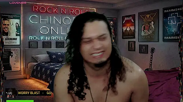 Snapshot of chino_roz chatting on 05.24.26 chino roz online show from 05.24.26