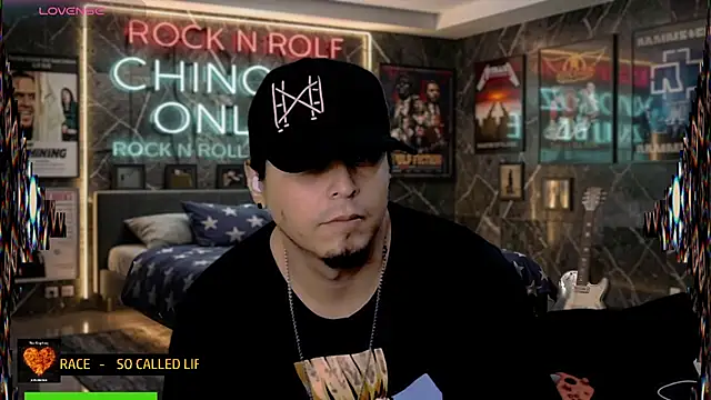 Snapshot of chino_roz chatting on 07.21.26 chino roz online show from 07.21.26