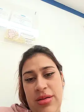 Latina sexy1 online show from 09.22.25