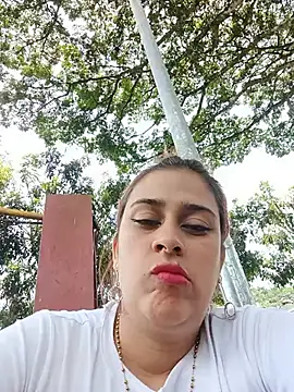 Snapshot of Latina_sexy1 chatting on 08.01.26 Latina sexy1 online show from 08.01.26