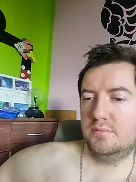 Snapshot of BeautifulPenis2002 chatting on 02.04.25 BeautifulPenis2002 online show from 02.04.25