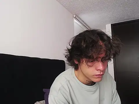 Santiago kiler online show from 12.02.24