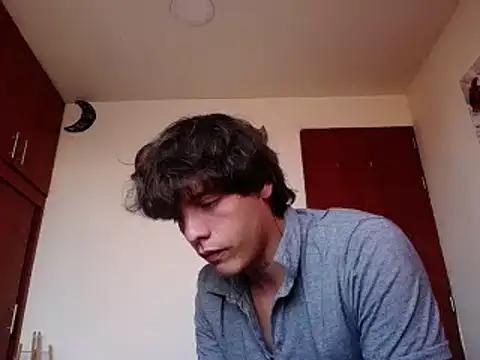 Santiago kiler online show from 01.13.25