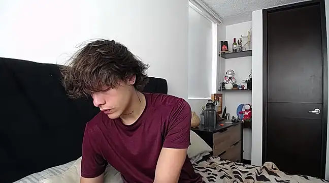 Santiago kiler online show from 03.03.25