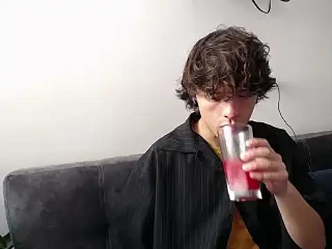 Santiago kiler online show from 03.07.25