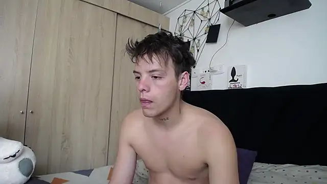 Santiago kiler online show from 09.13.25