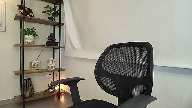 Sassy--Girl online show from 03.13.26