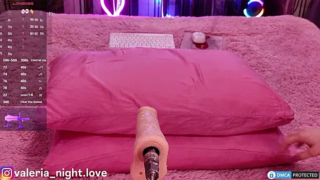 Snapshot of Valeria_Night chatting on 12.08.24 Valeria Night online show from 12.08.24