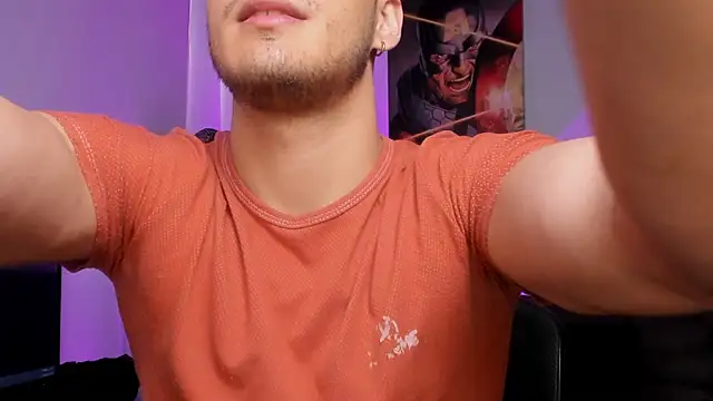 Snapshot of AlexRivera6 chatting on 01.21.25 AlexRivera6 online show from 01.21.25