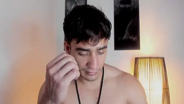 Snapshot of AlexRivera6 chatting on 10.11.25 AlexRivera6 online show from 10.11.25