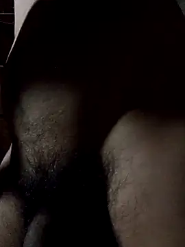 Snapshot of rodovlaz chatting on 10.30.25 rodovlaz online show from 10.30.25