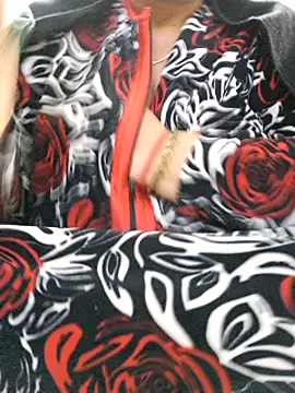 Snapshot of Kavya_XX chatting on 12.08.24 Kavya XX online show from 12.08.24