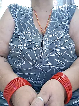 Snapshot of Kavya_XX chatting on 09.22.25 Kavya XX online show from 09.22.25