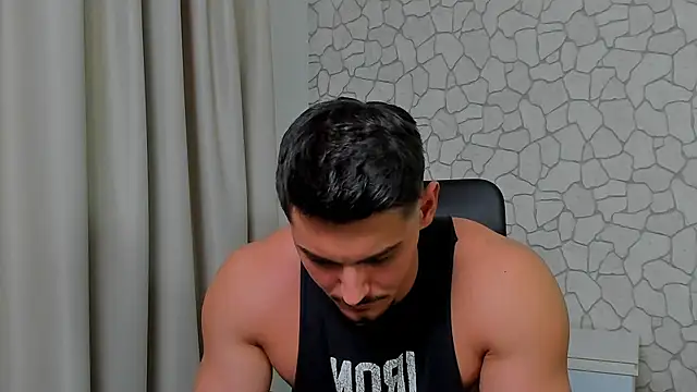 Snapshot of ClintMasters chatting on 02.18.25 ClintMasters online show from 02.18.25