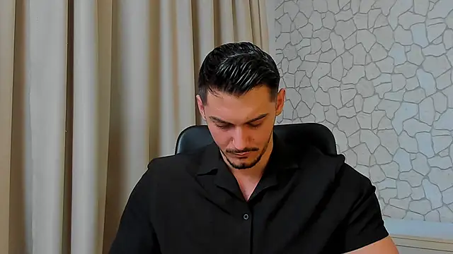 Snapshot of ClintMasters chatting on 02.24.25 ClintMasters online show from 02.24.25