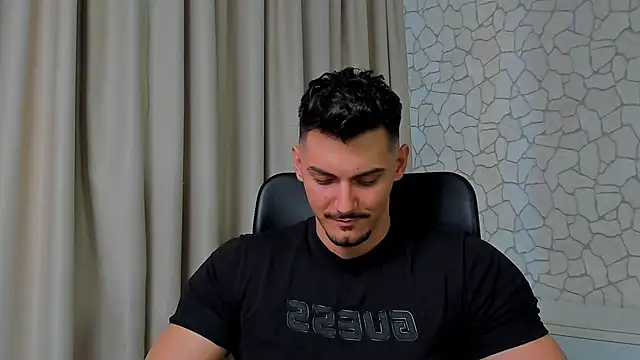 Snapshot of ClintMasters chatting on 02.25.25 ClintMasters online show from 02.25.25