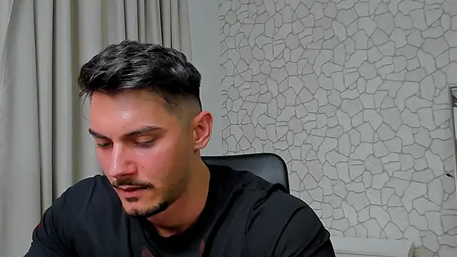 Snapshot of ClintMasters chatting on 02.28.25 ClintMasters online show from 02.28.25