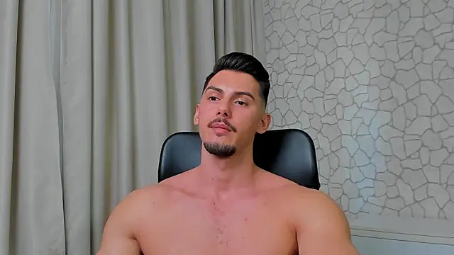 Snapshot of ClintMasters chatting on 03.07.25 ClintMasters online show from 03.07.25