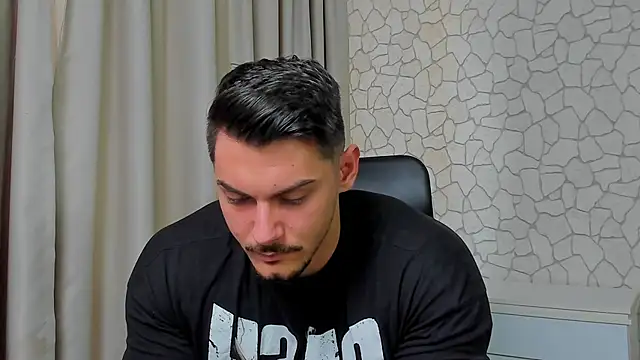 Snapshot of ClintMasters chatting on 03.11.25 ClintMasters online show from 03.11.25