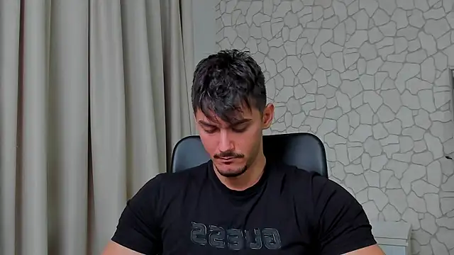 Snapshot of ClintMasters chatting on 03.18.25 ClintMasters online show from 03.18.25