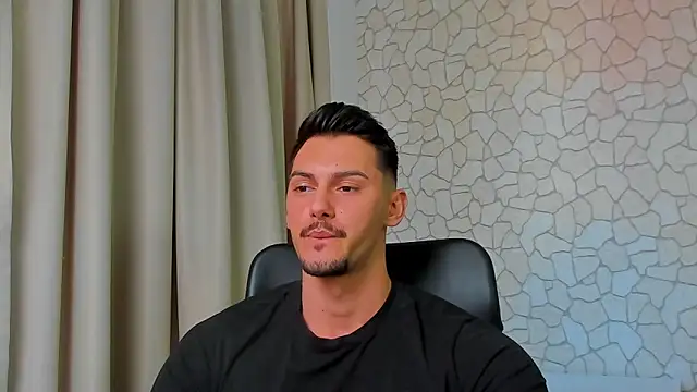 Snapshot of ClintMasters chatting on 03.20.25 ClintMasters online show from 03.20.25