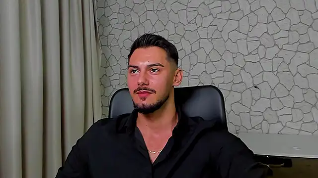 Snapshot of ClintMasters chatting on 10.02.25 ClintMasters online show from 10.02.25