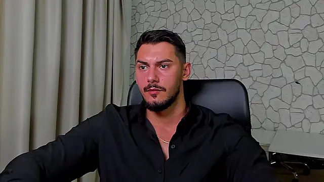 Snapshot of ClintMasters chatting on 10.07.25 ClintMasters online show from 10.07.25