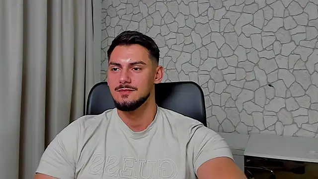 Snapshot of ClintMasters chatting on 10.23.25 ClintMasters online show from 10.23.25