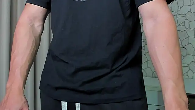 Snapshot of ClintMasters chatting on 10.30.25 ClintMasters online show from 10.30.25