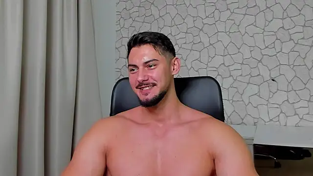 Snapshot of ClintMasters chatting on 11.09.25 ClintMasters online show from 11.09.25